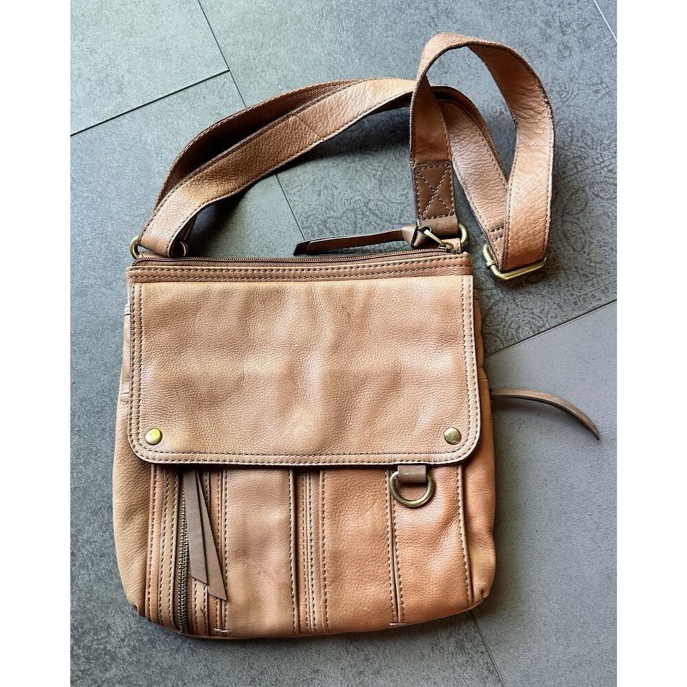Fossil Morgan Women's Traveler Crossbody Tan Pebbled Leather Bag Purse boho
